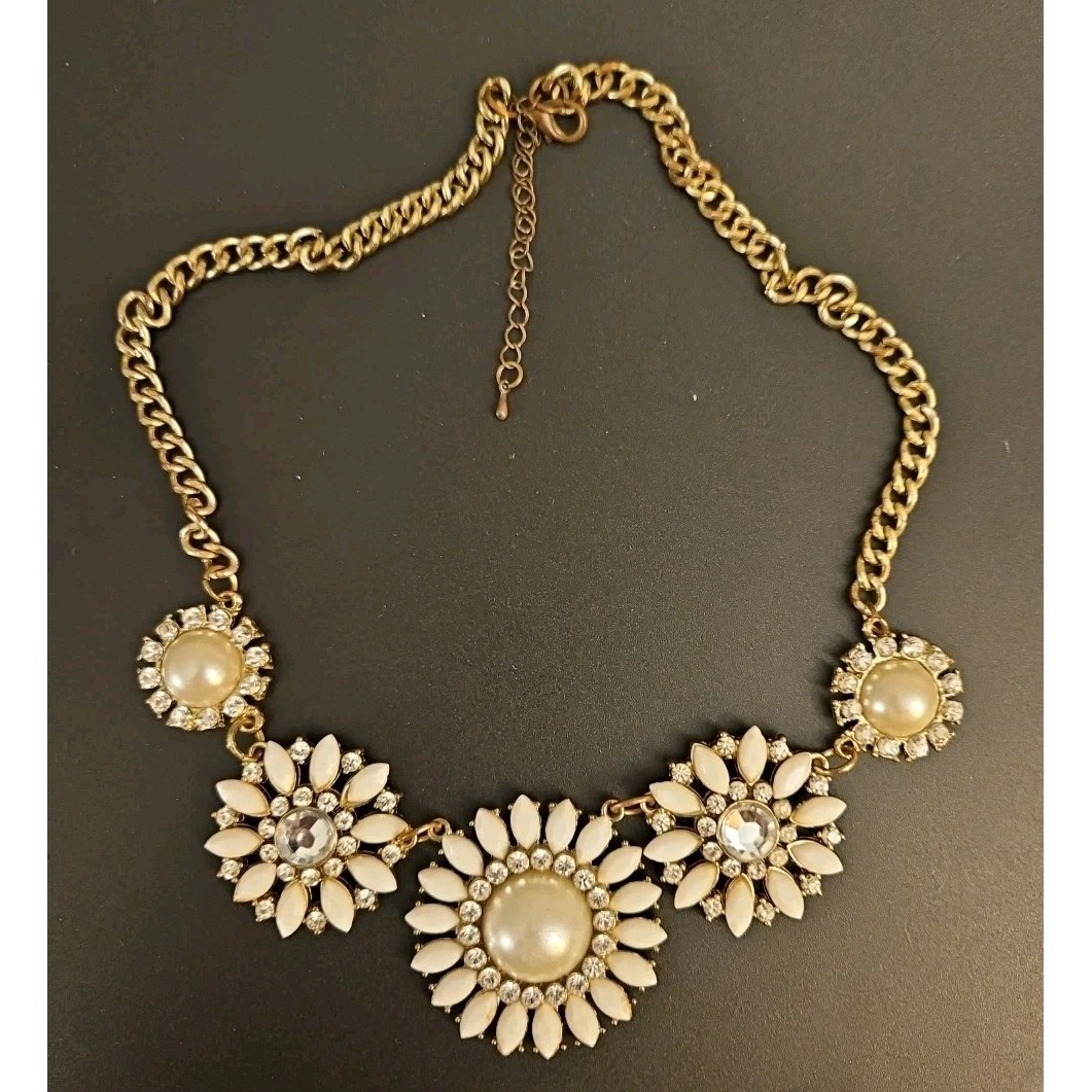 Vintage Gold Plated Daisy Necklace W/ Faux Pearls, Rhinestones And White Enamel